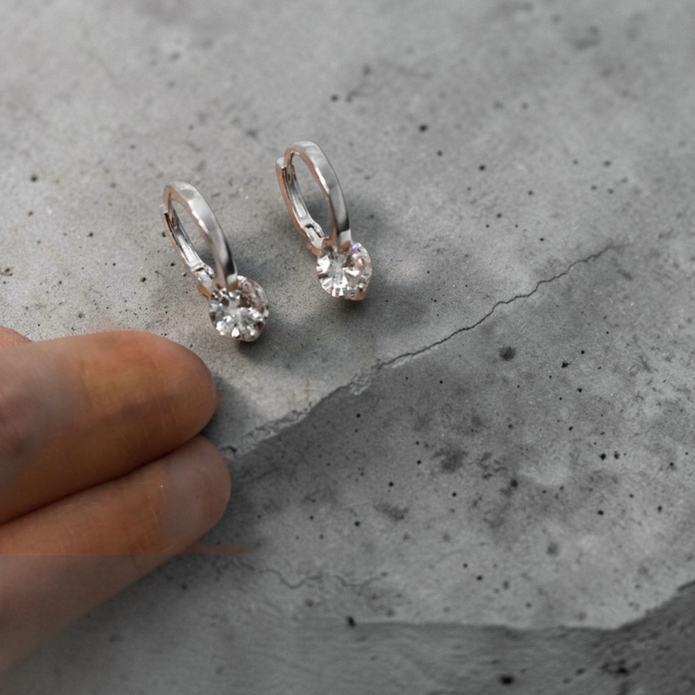 925 Sterling Silver Cubic Zirconia Drop Huggie Earrings - NWOT